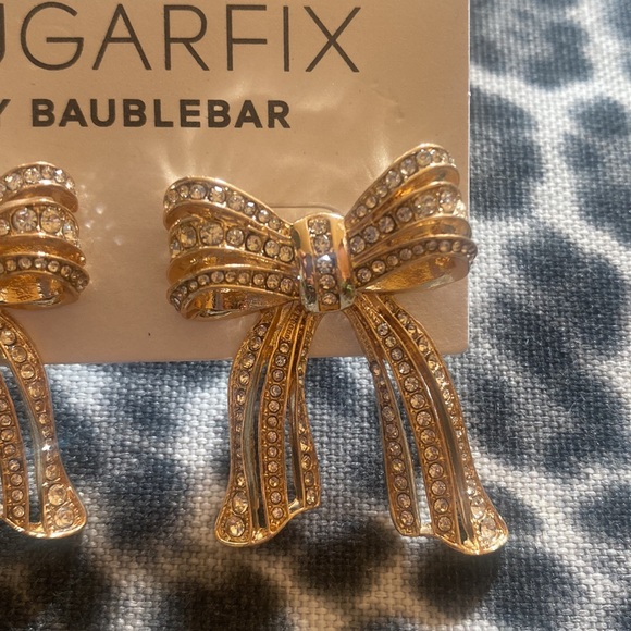 SUGARFIX BaubleBar Crystal Gold
Bow Statement Christmas Earrings Gold Red NWT - Picture 6 of 10